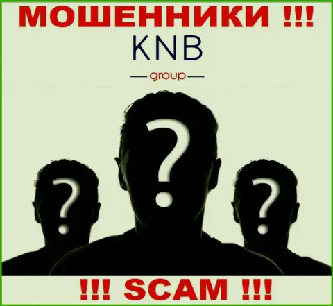 Нет ни малейшей возможности выяснить, кто является руководителем организации KNB Group - это стопроцентно мошенники